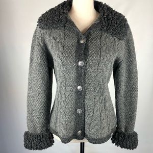 Mall Slet Pure Wool Hand-knitted Button Up sweater